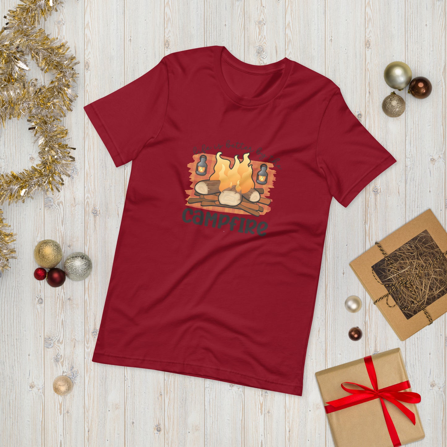 Campfire  ( Unisex T-shirt - Napolitano-center )